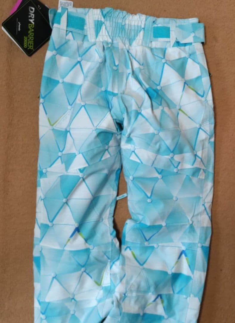 新品タグ付 フェニックス レディースパンツ & 美良品 レディースジャケット