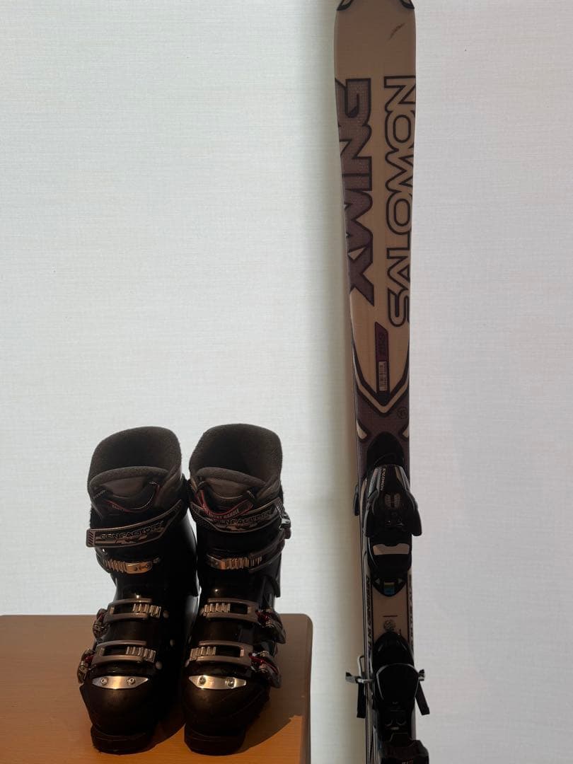 Salomon アルペンスキー板　（スキー板のみ）