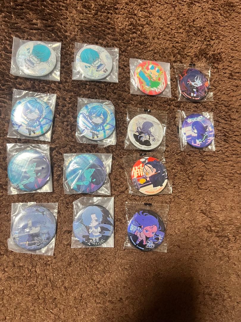 Ado 缶バッジ　まとめ売り（5つからばら売り可）