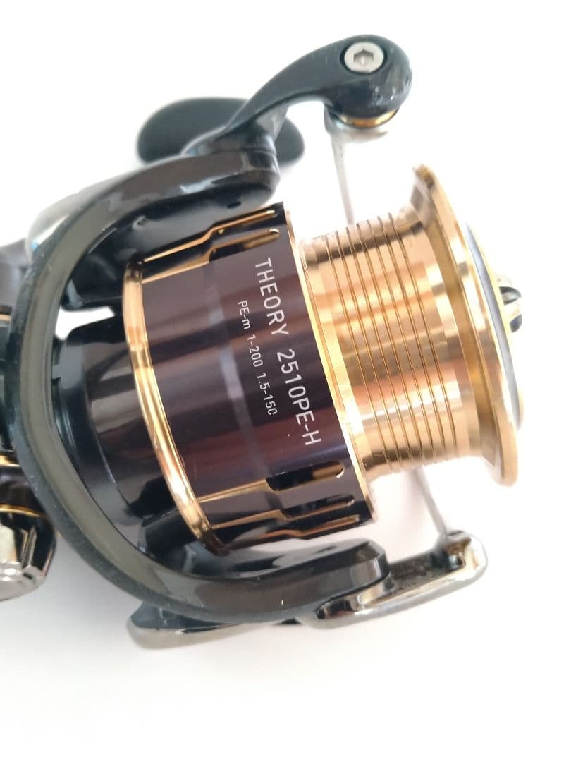 ダイワ セオリー2510PE-H 巻き感滑らかです