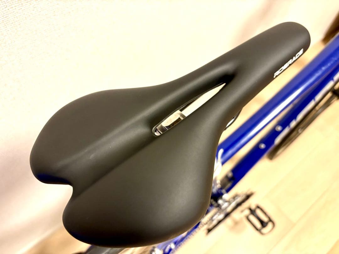 ☆高年式 Giant ジャイアント エスケープR3 新品部品で整備済み