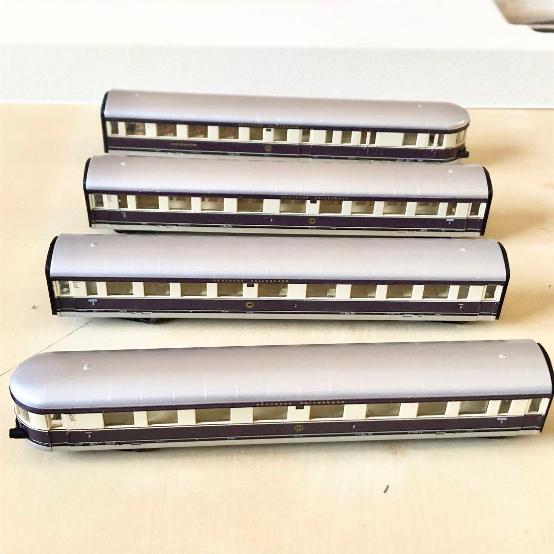 ARNOLD ドイツ帝国鉄道 HENSCHEL-WEGMANN-ZUG Nゲージ