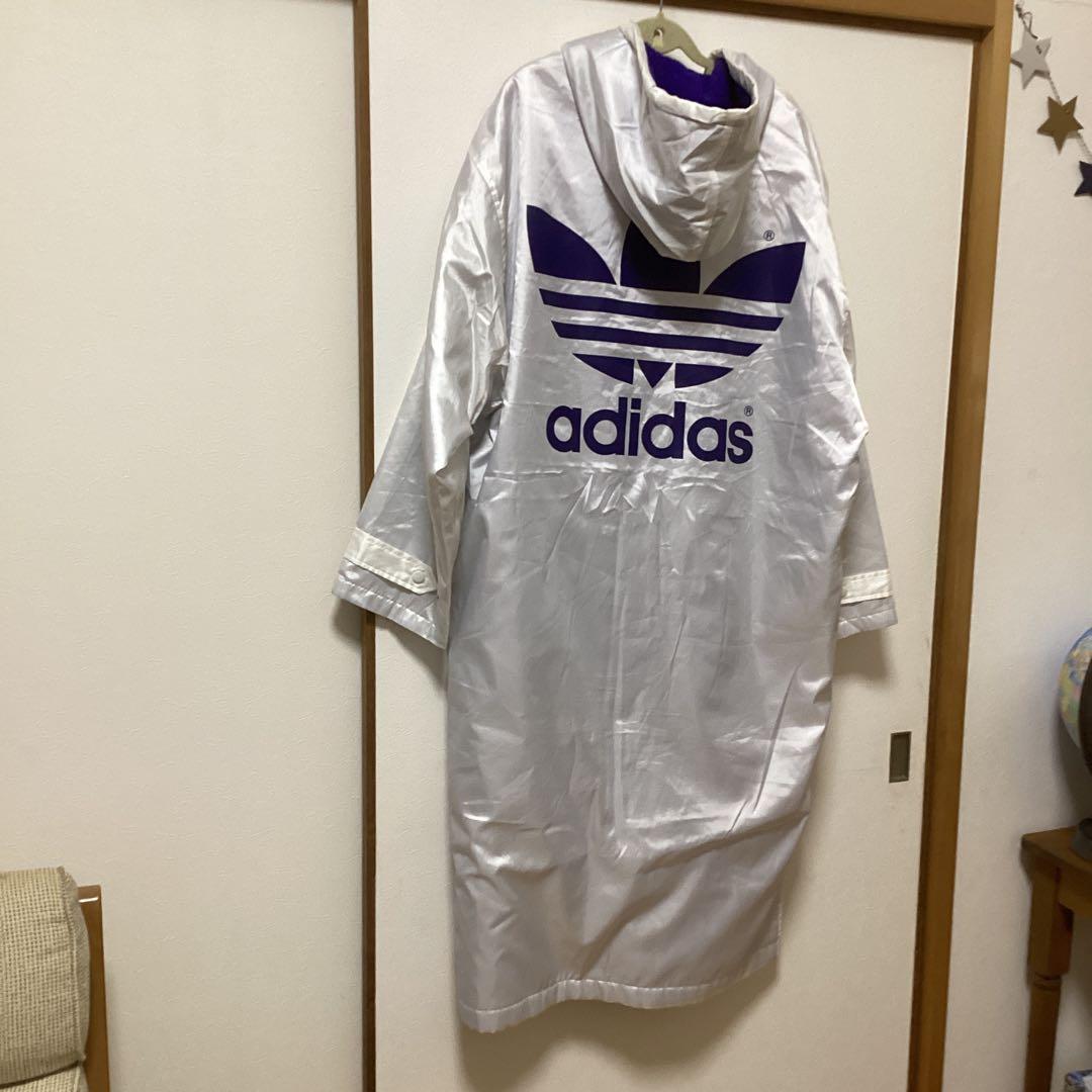 adidas ベンチコート　サッカー