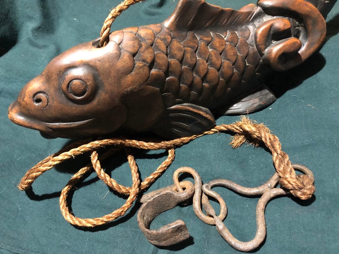 自在鉤　鯉　木彫　木製　古民具　置物　アンティーク　時代物　インテリア