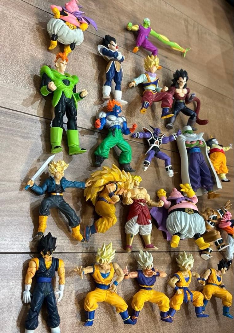 ドラゴンボールフィギュア　各種21体