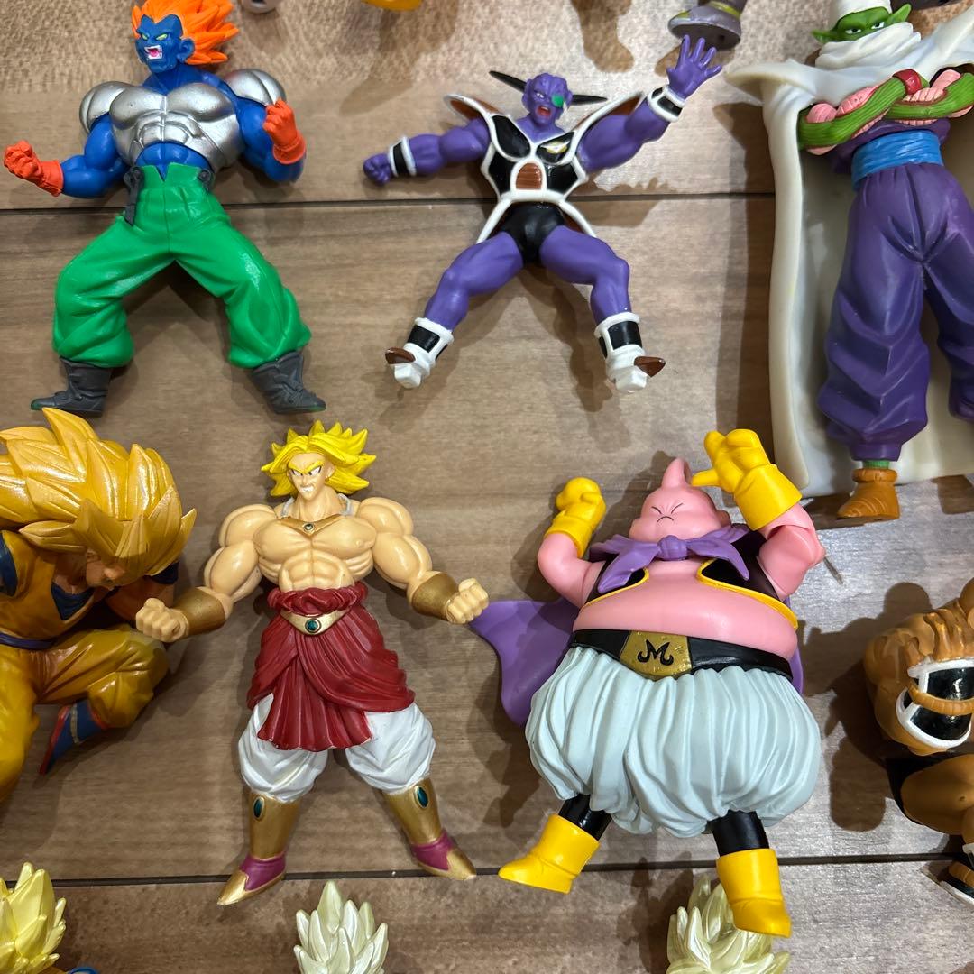 ドラゴンボールフィギュア　各種21体