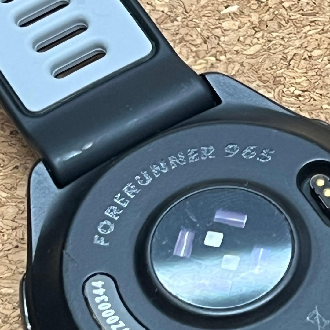ウォーキング・ランニングウェア GARMIN Forerunner 965 Black