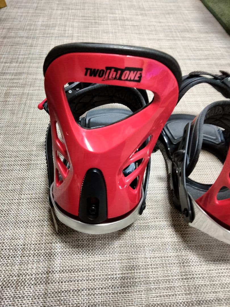 スノーボード ビンディング　tow b one M/L　新品