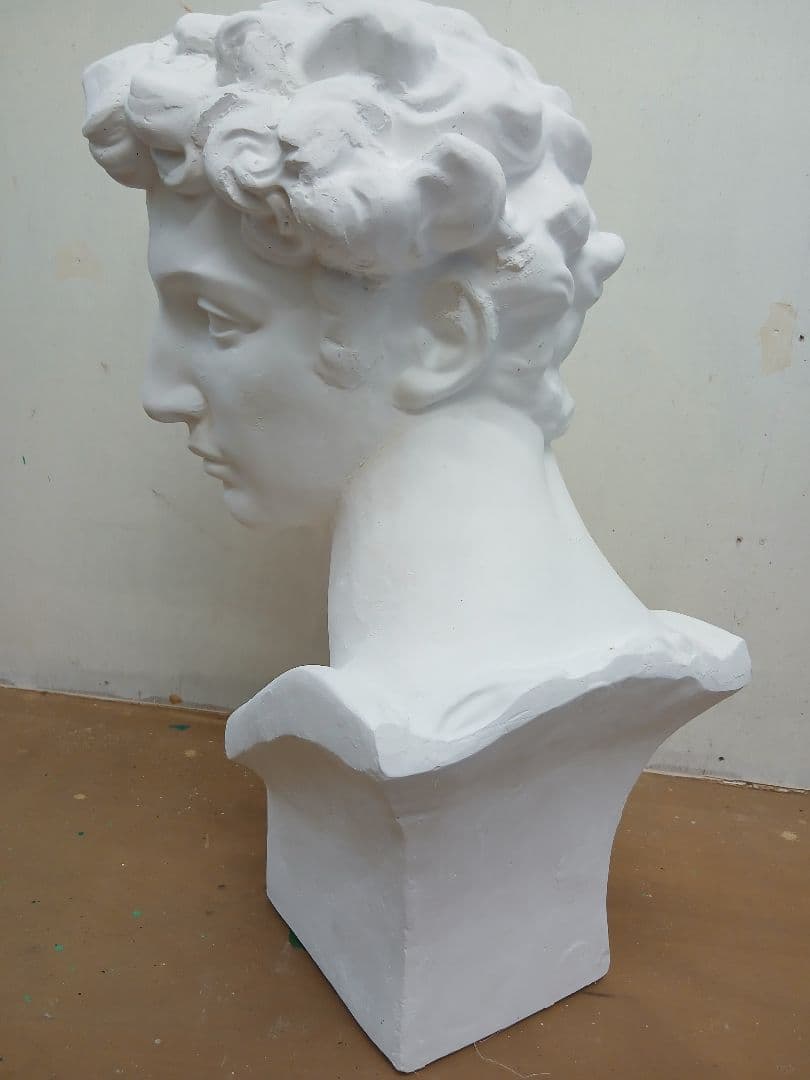 くま。メディチ首像60cm