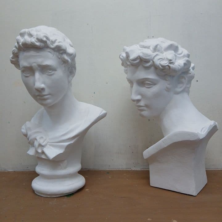 くま。メディチ首像60cm