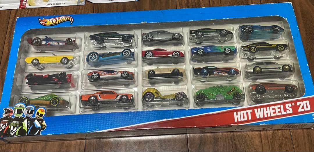 Hot Wheels ミニカーセット トレジャーハントなど