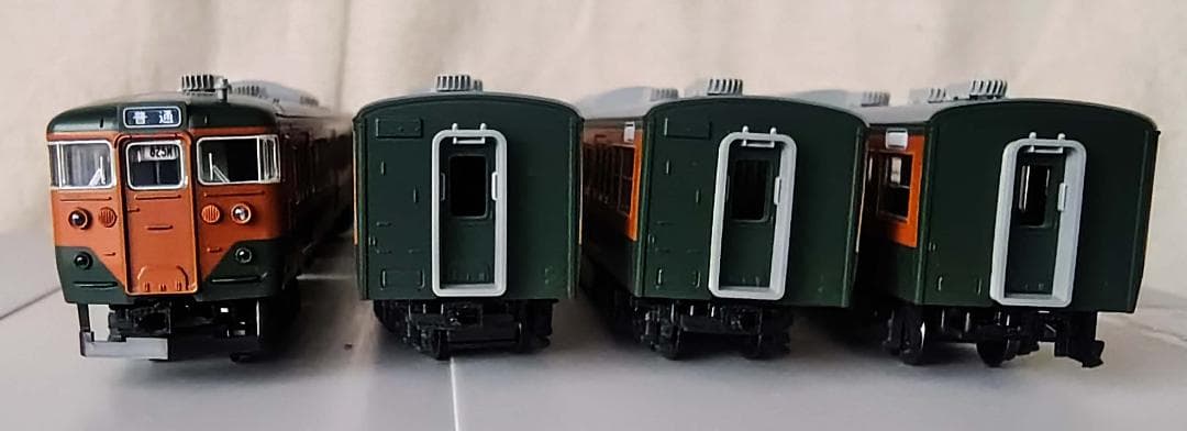KATO(カトー)10-1588 113系 湘南色4両付属編成セット※ケース違い