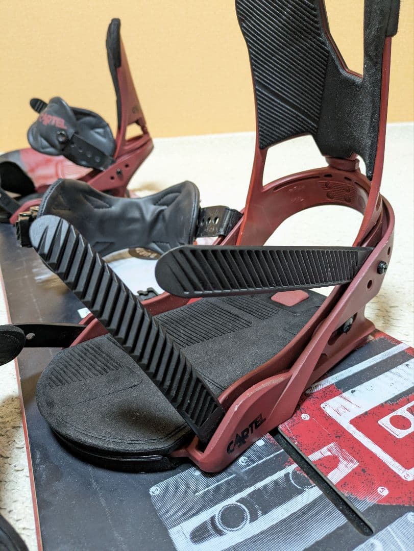 BURTON×BURTON ストラクチャー入り！ビギナー・パークで扱いやすい！