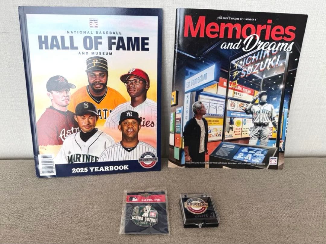 イチロー選手 殿堂入り記念グッズ ピンバッジ マガジン まとめて