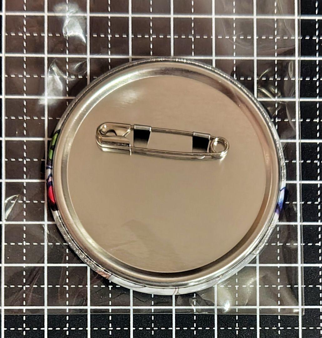 黒子のバスケ ショウワノート 缶バッジ グリッター 黒子テツヤ