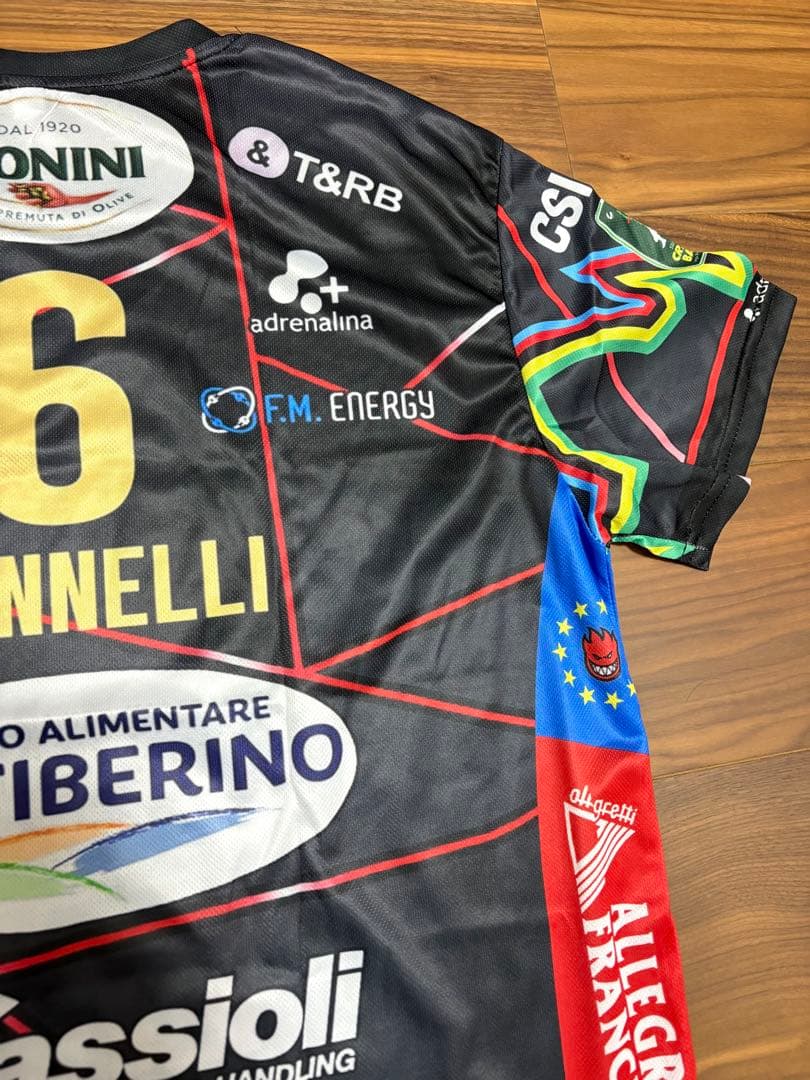 【激レア/新品】セリエA ペルージャ ジャネッリ選手応援シャツ　フルロゴ入り