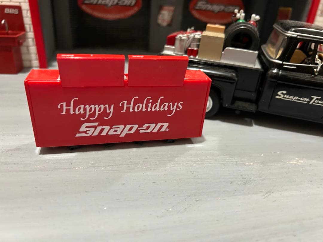 電動リフト　1/24、スナップオントラック、 ディスプレイはおまけ