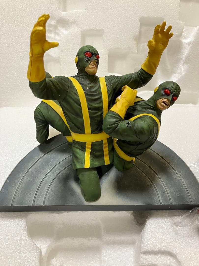 1000体限定　ニューキャプテンアメリカ　コトブキヤ　ファインアートスタチュー