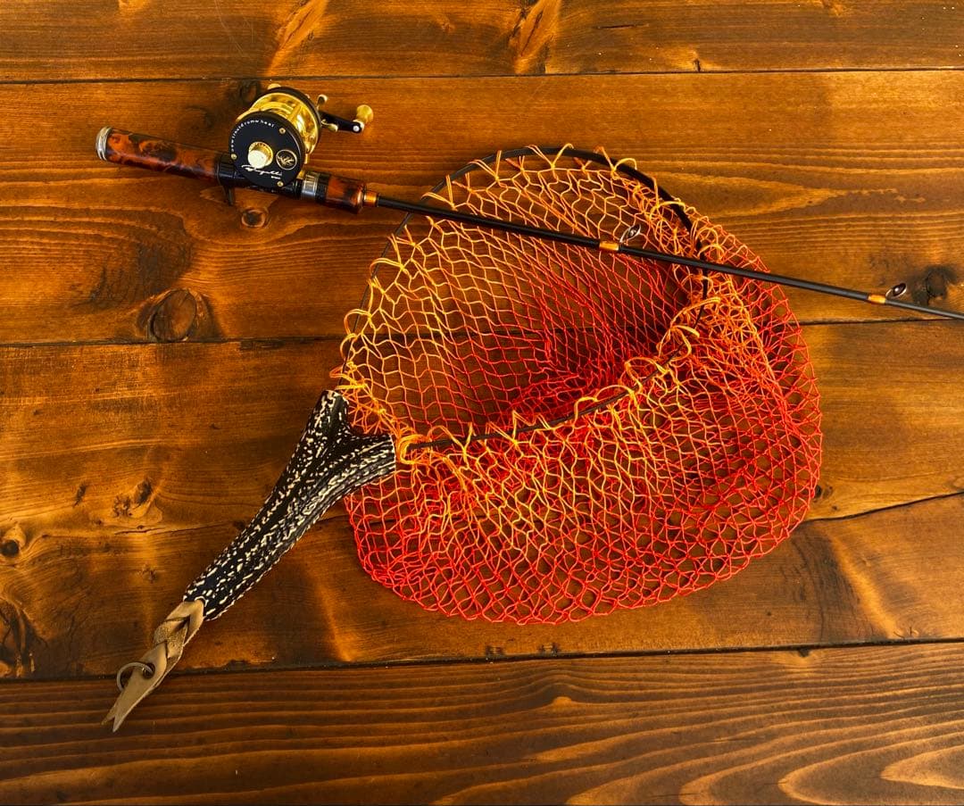 トラウトロッド　4ft9inch ウッドグリップ　ベイトテレスコロッド　渓流釣り