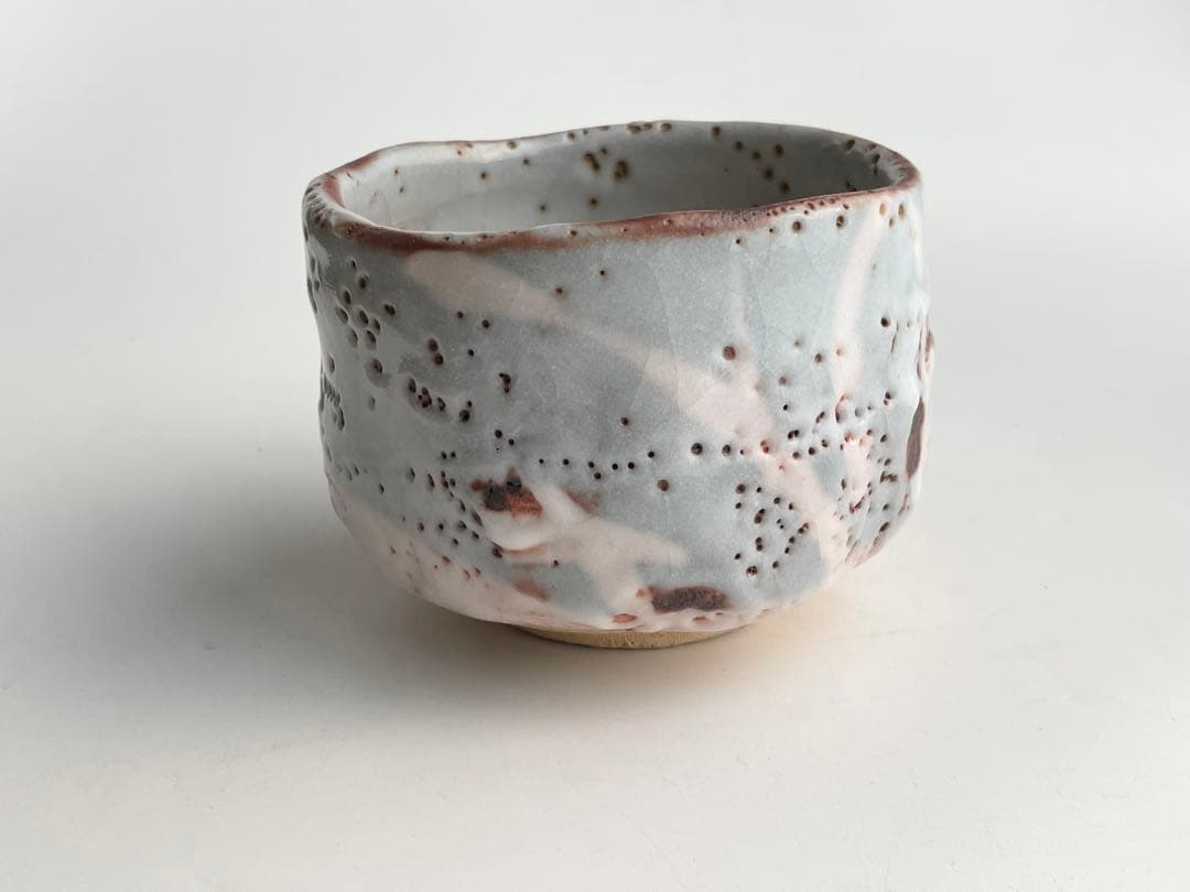 陶芸家　安藤日出武　志野茶碗　茶盌　抹茶碗　共箱　志野　鼠志野　美濃　桃山