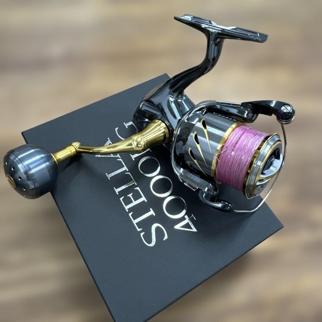 み*こ様 【極上品】14'ステラ4000HGパワーハンドルノブカスタム、スペアス