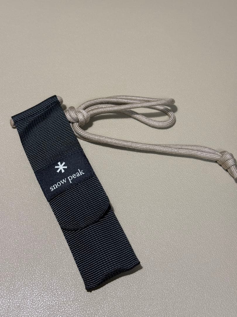  Peak 和武器L ブラック