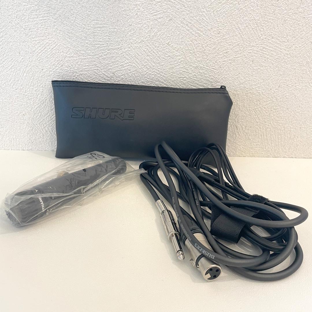 美品！　SHURE SM57 ダイナミックマイク 本体と付属品