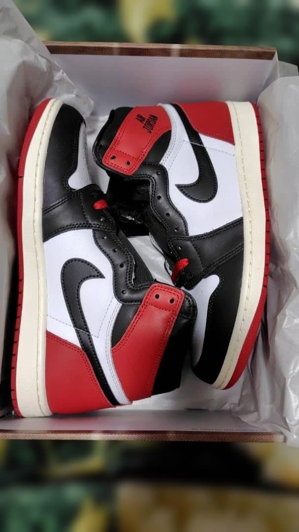 【未使用】NIKE Air Jordan 1 BlackToeつま黒 28.5