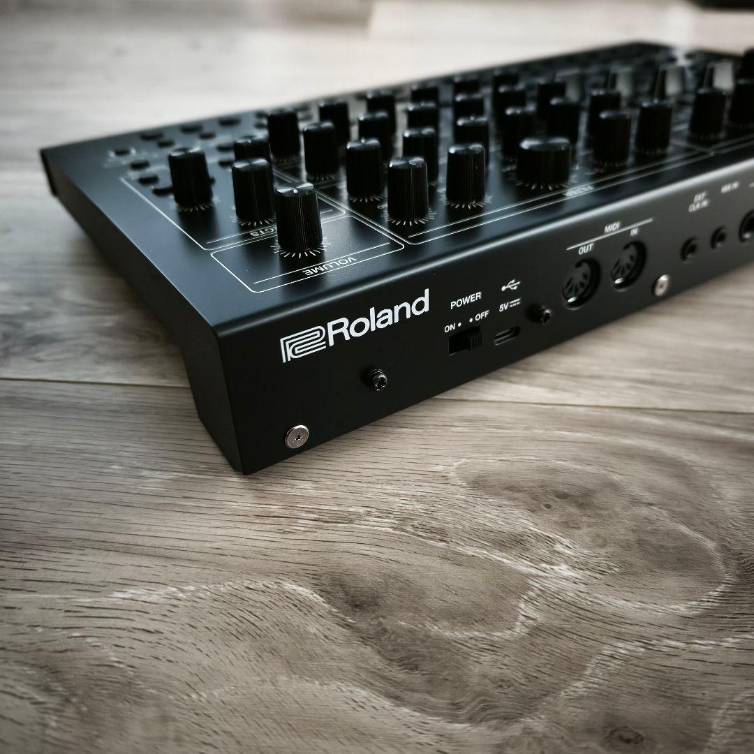 Roland ローランド/SH-4d デスクトップ・シンセサイザー