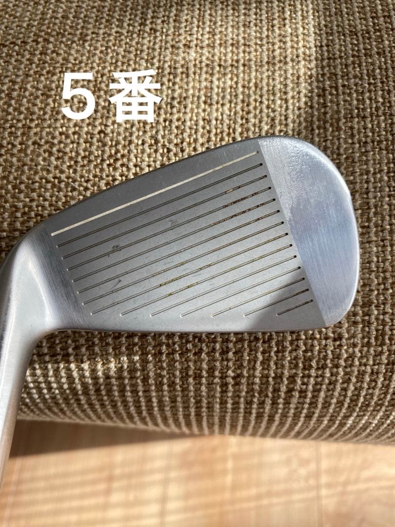 ⭐︎値引き⭐︎コブラ　Ｆ９FORGED TECアイアン　５番〜Ｐセット