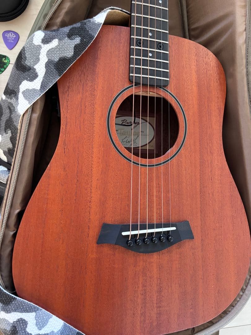 taylor baby BT2e アコースティックギター