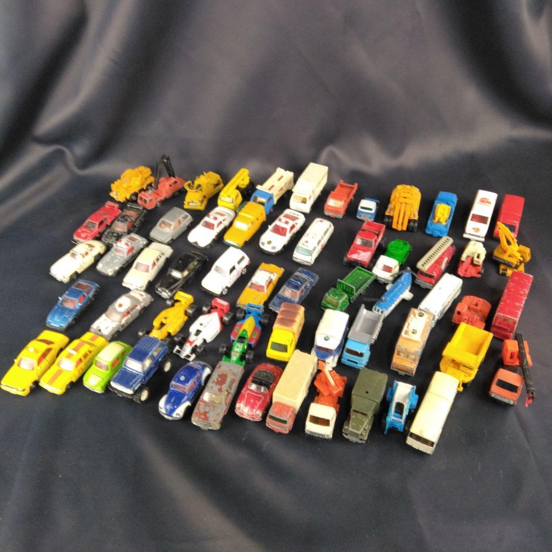 トミカ ミニカー まとめ売り 59台