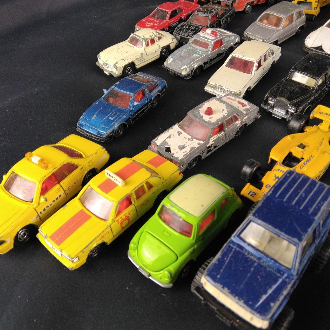 トミカ ミニカー まとめ売り 59台