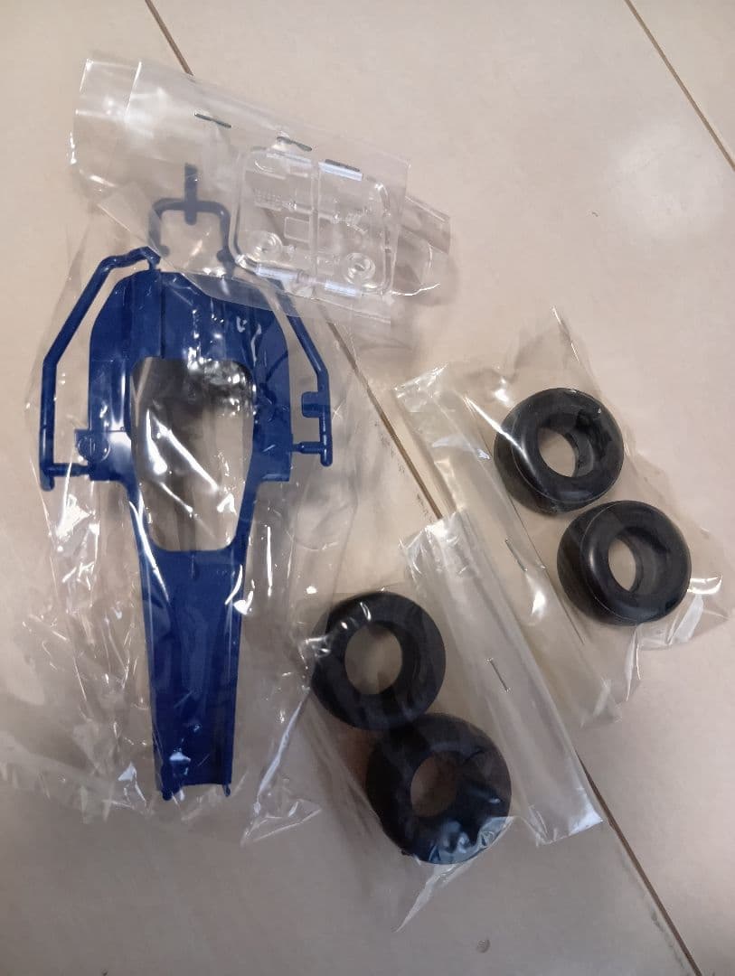 タミヤ １/20 レッドブル レーシング ルノー　RB6