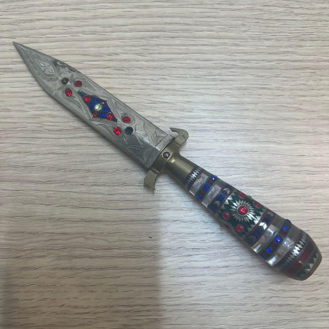 腰刀　装飾ナイフ　鞘付き　工芸品