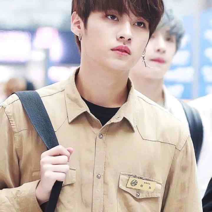 Straykids I AM YOU ショーケース 名札 リノ