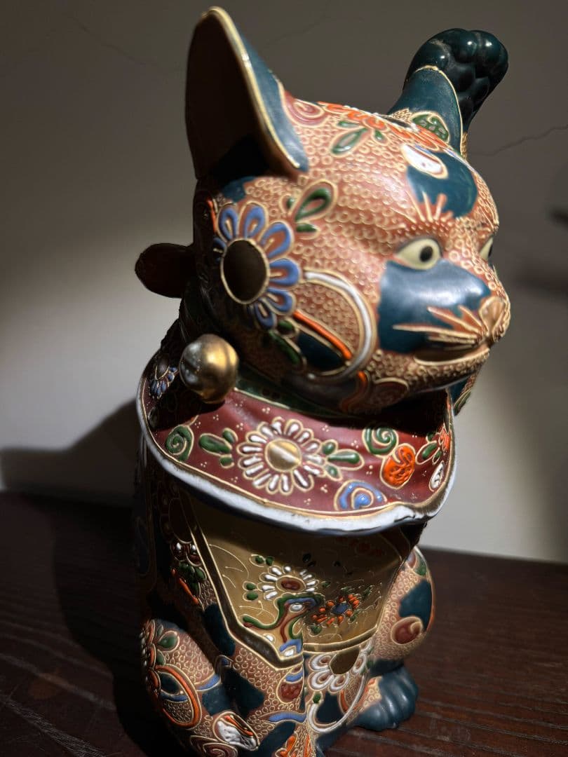 美術品 陶器製 九谷燒 招き猫　置物