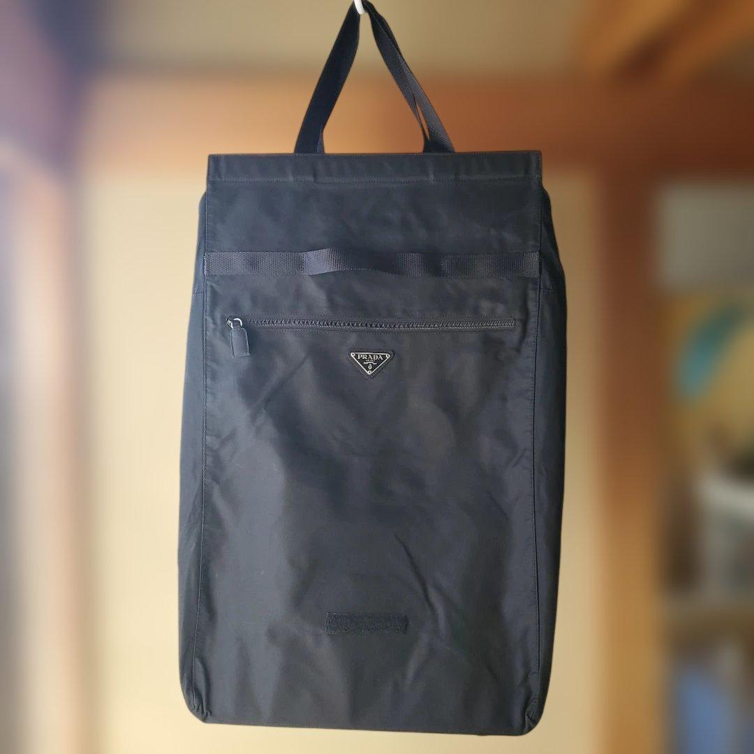 PRADA　折り畳みタイヤ付ナイロンキャリーバック