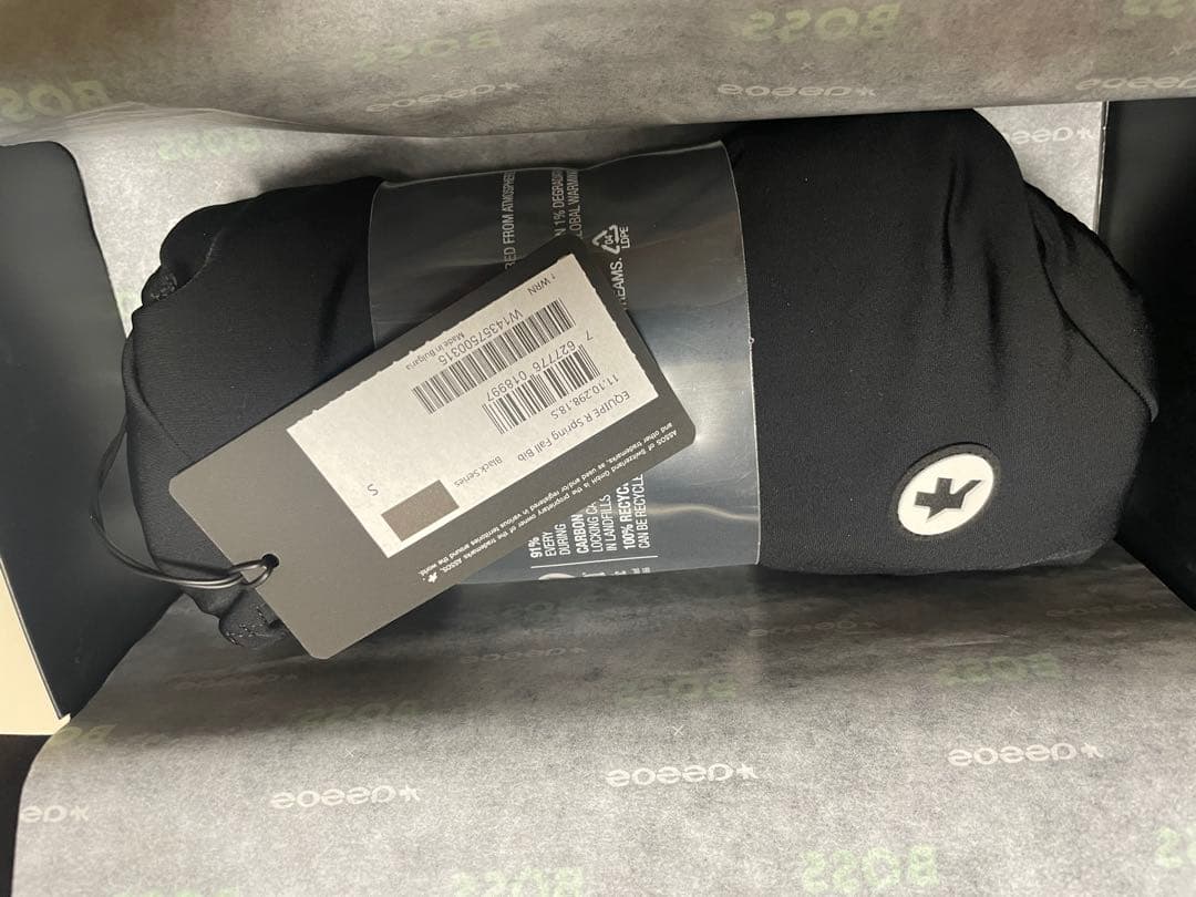 ASSOS xBOSS EQUIPE R SPRING FALLビブショーツS