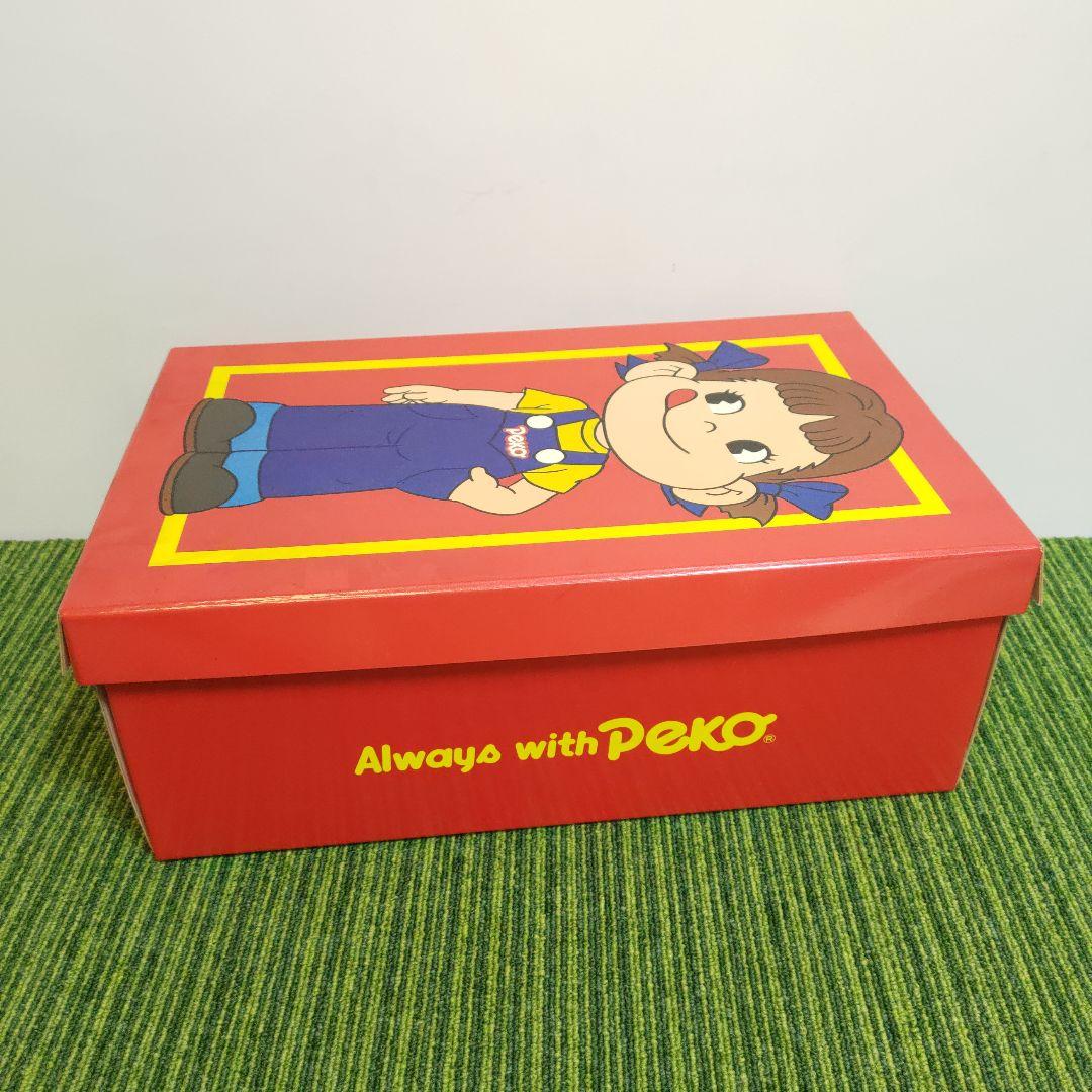 激レア 昭和レトロ 極美品 ペコちゃん 取手付の箱 不二家 Peko