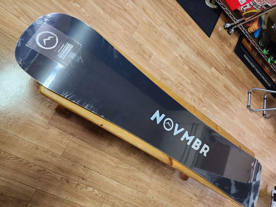 スノーボード 25-26 NOVEMBER LIVER TOUR 156cm