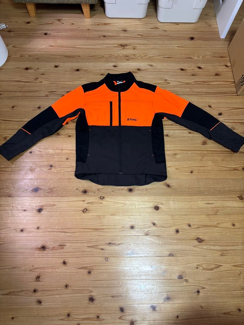 スチール　stihl チェーンソー作業着　チャップス　ブーツ　薪ストーブ　林業