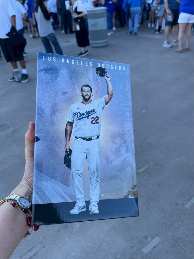 ボブルヘッド　クレイトン　カーショー3000奪三振フィギュア