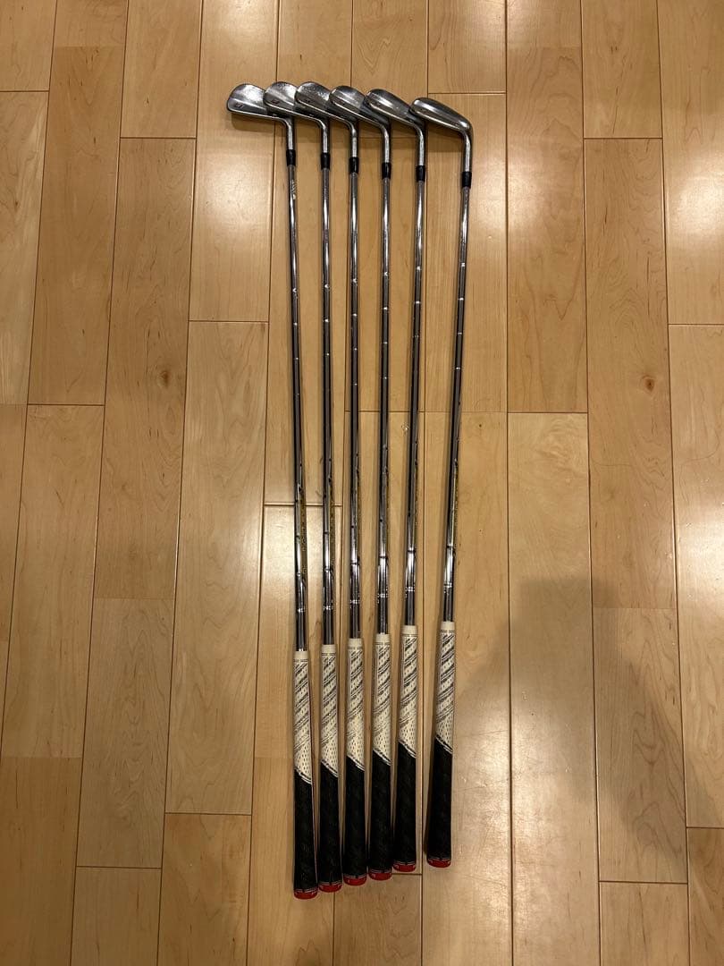 ブリヂストン　アイアン　220MB TOUR ISSUE X100 5#〜PW