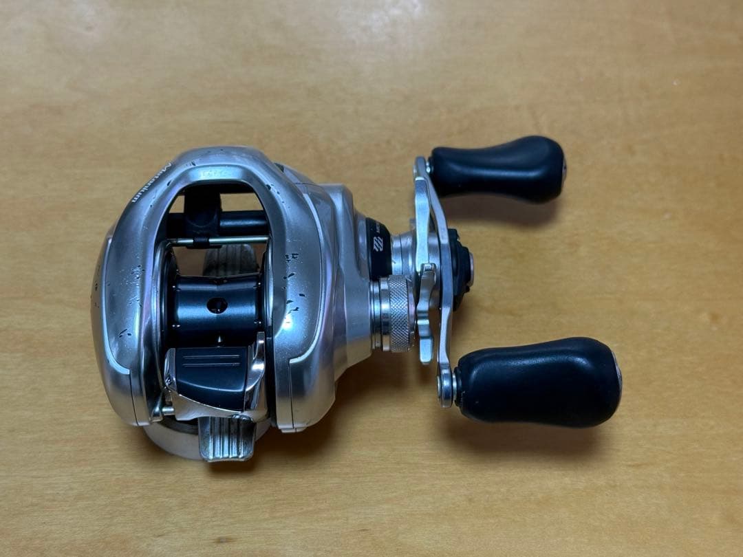 16メタニウムHG 右巻き