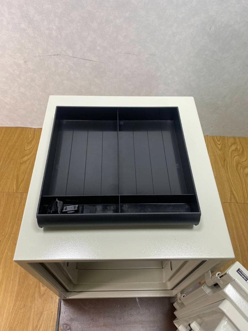 K☆1088 ディプロマット istella アイステラ 耐火金庫 S500W