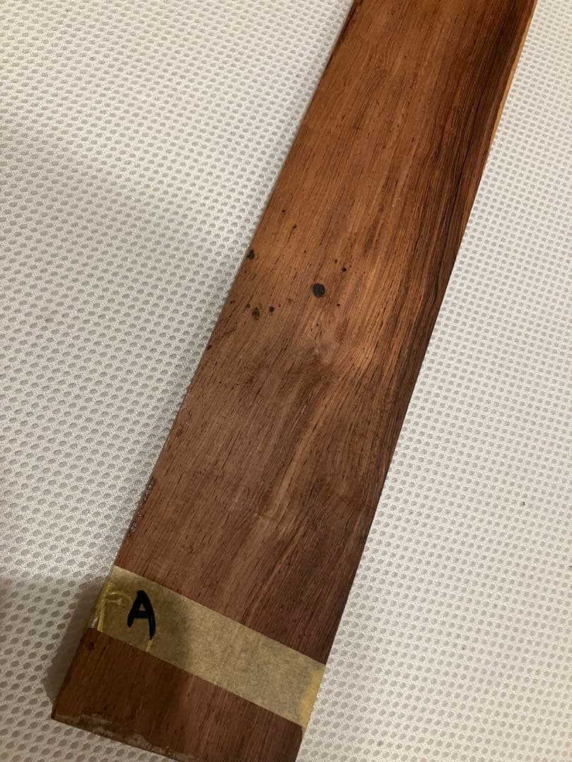 ギター製作指板材　マダガスカルローズウッド&エボニーセットばら売り可能