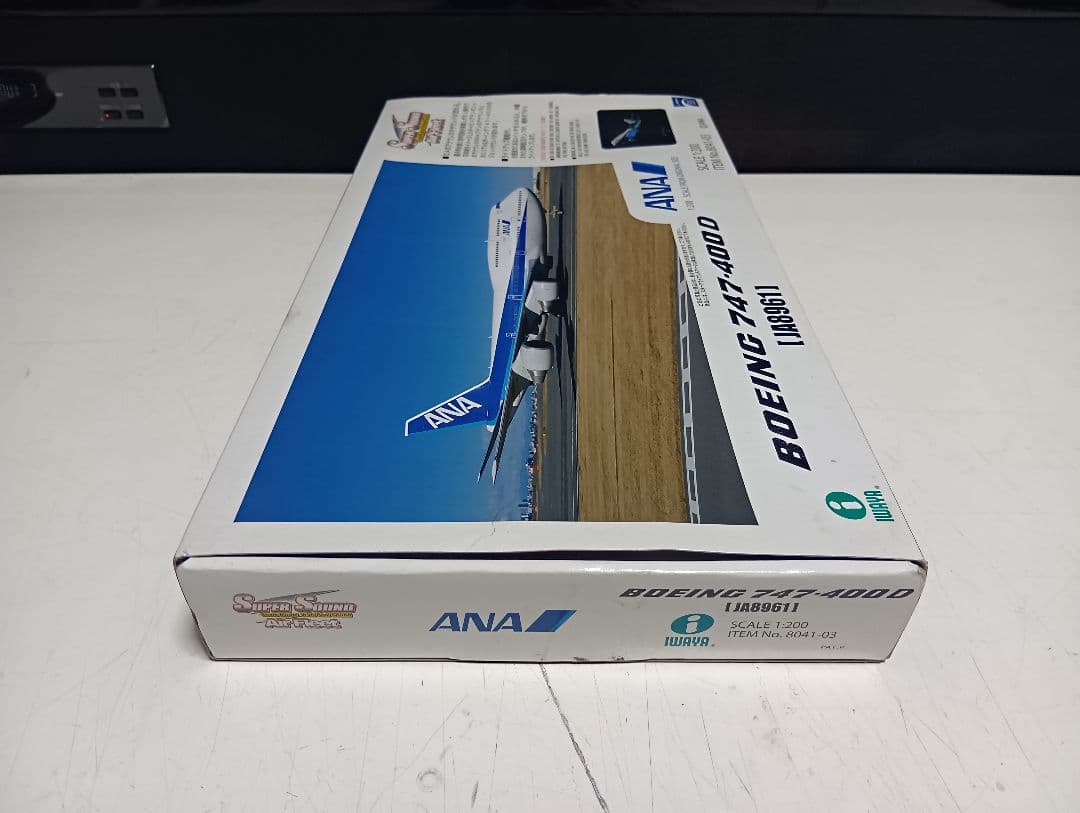 【未使用】イワヤ 1:200 ボーイング 747-400 アナウンス ANA