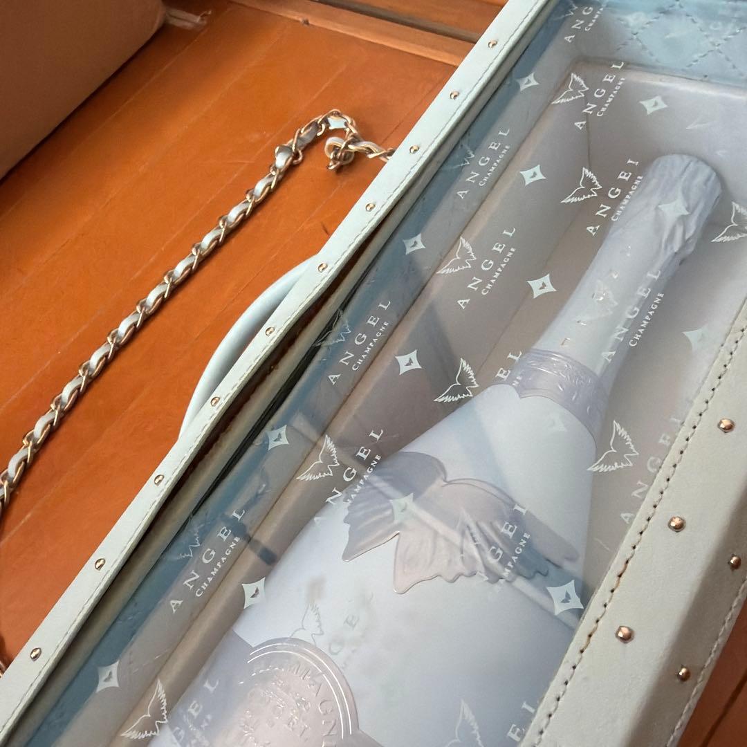 エンジェル　シャンパン　ドゥミセック　ブルー