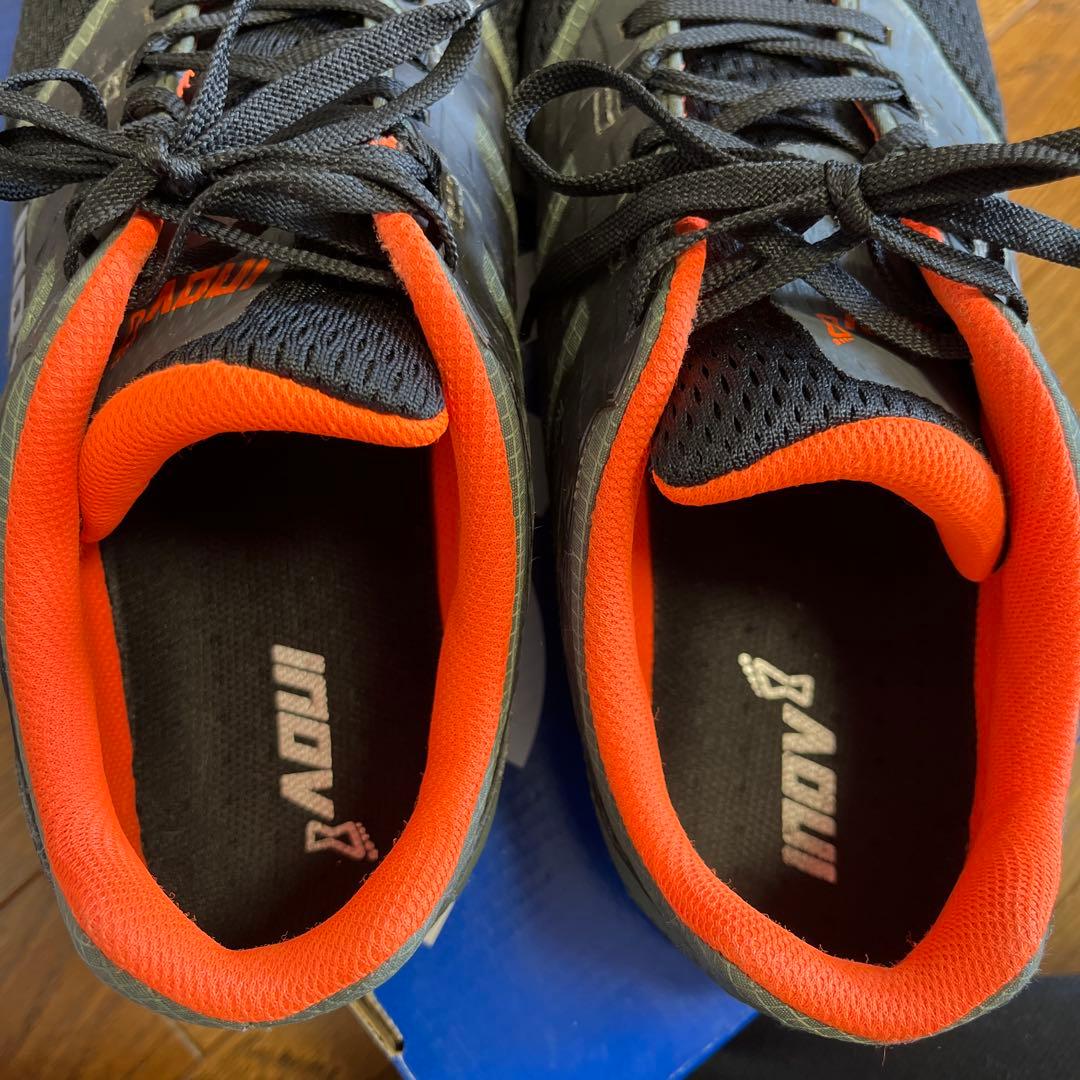 inov-8 BARE-XF 210 V2 28.5cmイノヴェイト　inov8